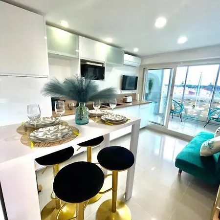 Vue Port Design, Neuf Et Confort Proche Plage *