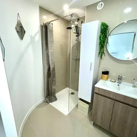 דירה Vue Port Design, Neuf Et Confort Proche Plage
